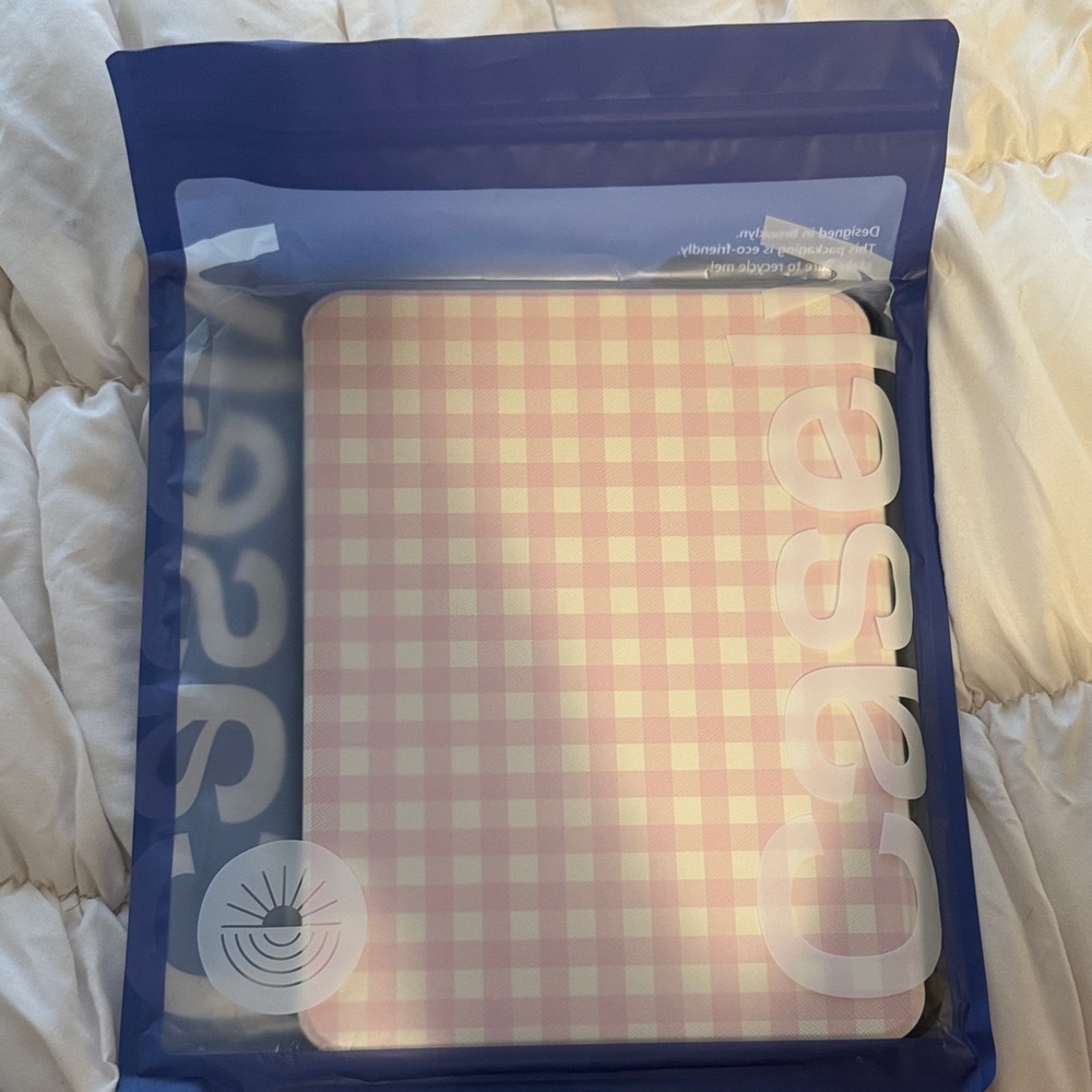 Casely Pink Plad iPad Pro 11” (m4) case
